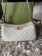 Gucci ophidia mini schoudertas, Sieraden, Tassen en Uiterlijk, Tassen | Damestassen, Ophalen, Zo goed als nieuw, Zwart
