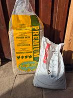 20kg Maagkiezel en 19kg hennepstrooisel, Dieren en Toebehoren, Ophalen, Zo goed als nieuw, Drinken en Voederen