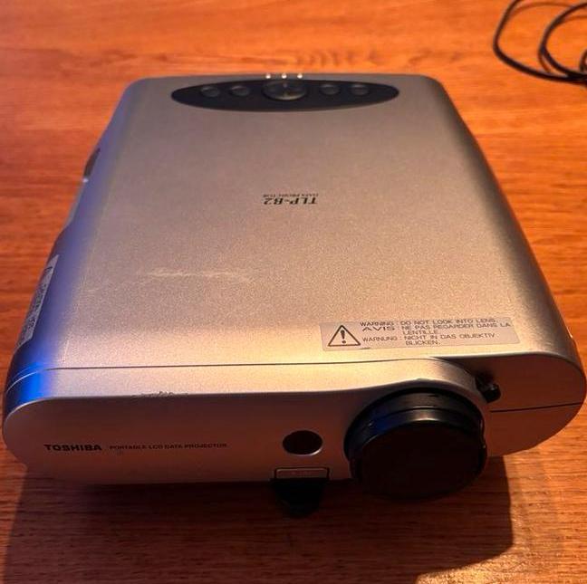 Toshiba TLP B2 Data Projector, Audio, Tv en Foto, Beamers, Gebruikt, Ophalen of Verzenden