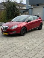Lancia Delta 1.9-16V Twin-Turbo nieuweapk,2eigenaar, airco,, Auto's, Lancia, Voorwielaandrijving, Euro 5, Gebruikt, Parkeersensor
