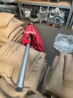 Grote rode parasol – stevige metalen paal, Ophalen, Gebruikt, 2 tot 3 meter, Parasolvoet