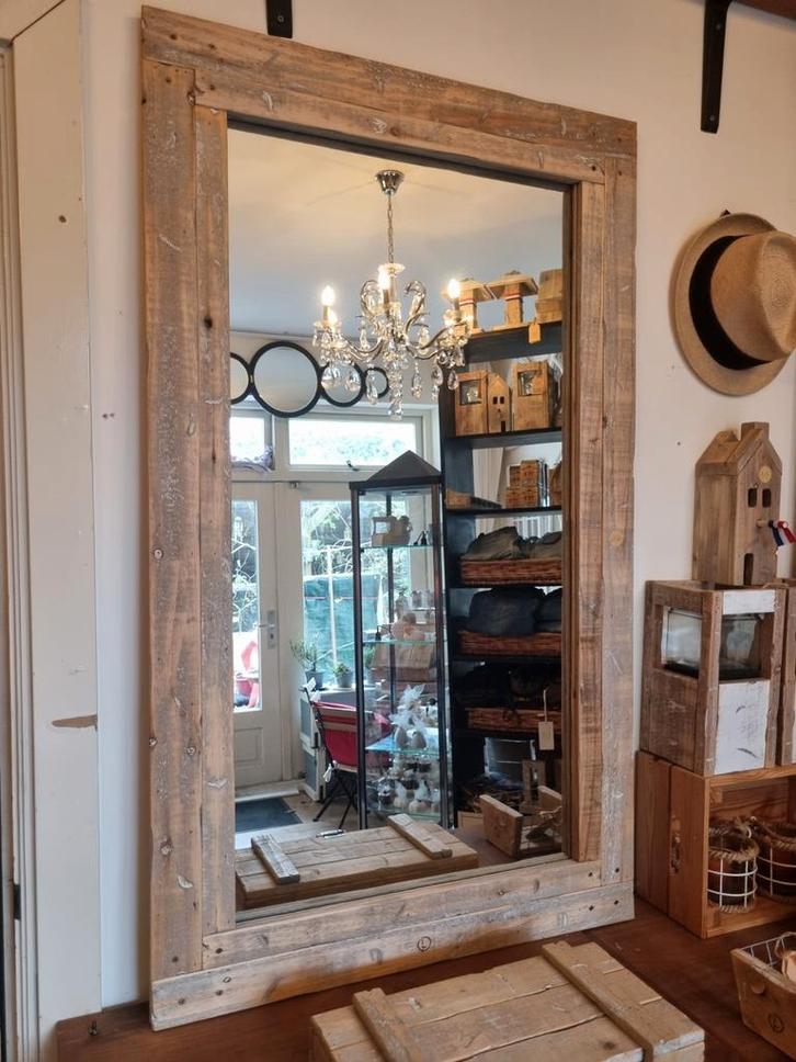 Grote spiegel met houten rand - 70x120 cm, Huis en Inrichting, Woonaccessoires | Spiegels, Nieuw, 50 tot 75 cm, 100 tot 150 cm