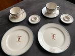 Te koop 24 delig Kerst servies Rudolph 6 persoons, Ophalen, Zo goed als nieuw, Overige stijlen, Aardewerk