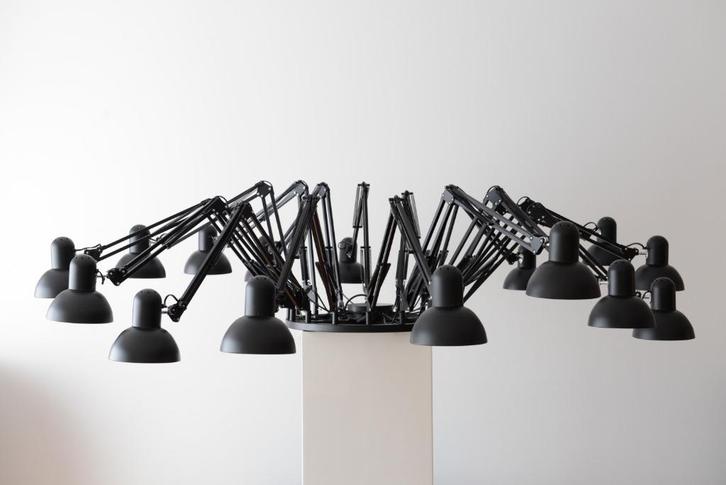 Unieke Design Lamp, Near Dear Ingo Kroonluchter, MOOOOI !, Huis en Inrichting, Lampen | Kroonluchters, Zo goed als nieuw, Metaal