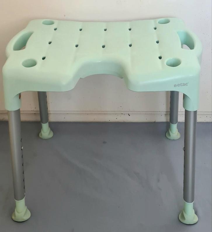 Luxe Etac Swift Douchekruk
aluminium en kunststof
Hoogtevers, Diversen, Verpleegmiddelen, Zo goed als nieuw, Ophalen of Verzenden