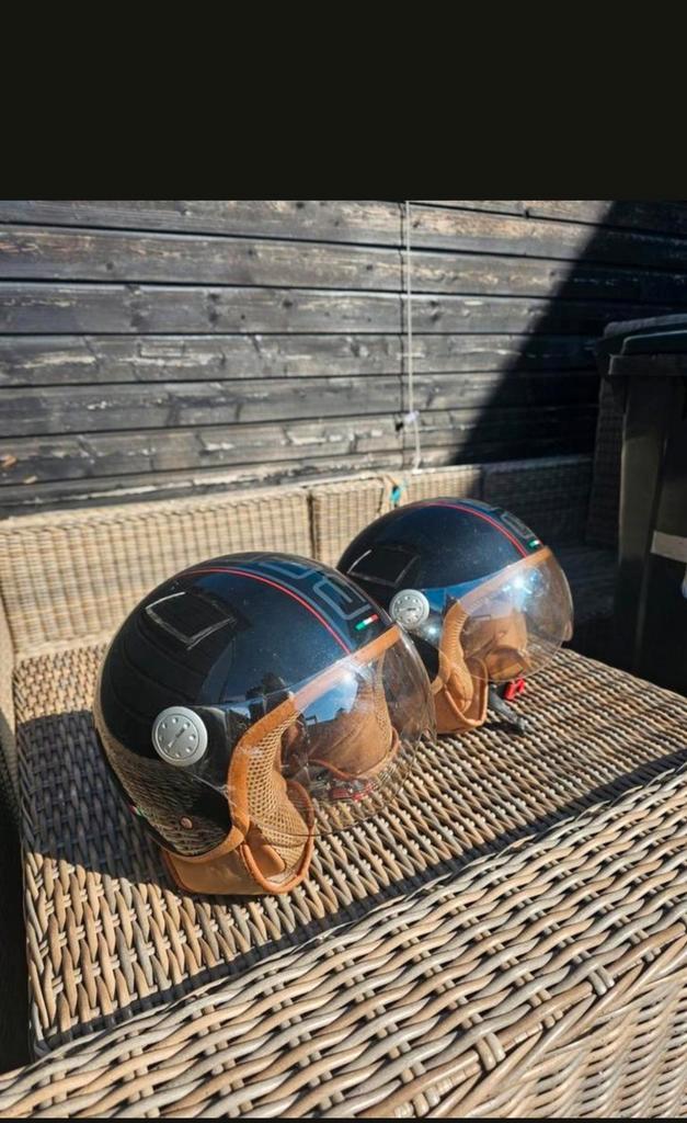 2 Retro Scooter Helmen - Maat M en Maat L, Fietsen en Brommers, Brommerhelmen, Gebruikt, Medium, Ophalen