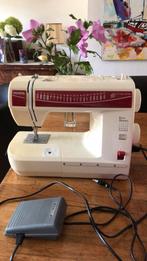 Toyota naaimachine, Hobby en Vrije tijd, Ophalen, Gebruikt, Naaimachine