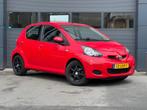 Toyota Aygo 1.0-12V Comfort Apk|Nap, Voorwielaandrijving, Stof, Gebruikt, 4 stoelen