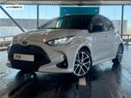 Toyota Yaris 1.5 Hybrid Executive HUD LED Bi-Tone+ KeyLess, 4 cilinders, Wit, Bedrijf, USB