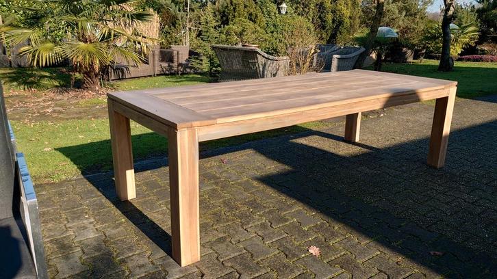 Mooie grote tuintafel. 240 x 100.  6 persoons, Tuin en Terras, Tuintafels, Rechthoekig, Hout, Ophalen