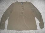 Prima damesblouse van Forever21, maat M, groenbruin, Maat 38/40 (M), Ophalen of Verzenden, Zo goed als nieuw, Forever 21
