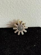 Vintage Pin, Verzamelen, Speldjes, Pins en Buttons, Ophalen of Verzenden, Gebruikt, Overige onderwerpen, Speldje of Pin