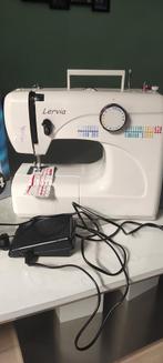 Lervia naaimachine, Hobby en Vrije tijd, Naaimachines en Toebehoren, Ophalen, Zo goed als nieuw, Overige merken