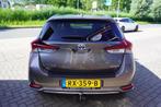 Toyota Auris 1.8 Hybrid Executive / Pano / Cruise / Achterca, Stof, Gebruikt, 4 cilinders, 26 km/l
