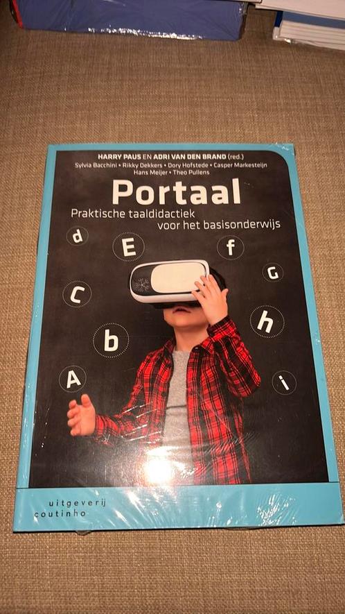Adri van den Brand - Portaal, Boeken, Wetenschap, Nieuw, Sociale wetenschap, Ophalen of Verzenden