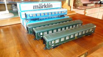 MARKLIN 4069 + 4116 NMBS metalen lig/couchette wagons ovp   beschikbaar voor biedingen