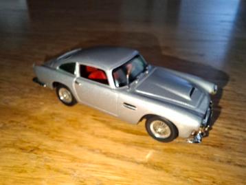 Aston Martin DB4 uit1962 Matchbox beschikbaar voor biedingen