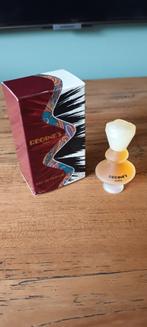 Miniatuur Parfum Régine, Verzamelen, Parfumverzamelingen, Ophalen of Verzenden, Miniatuur, Zo goed als nieuw, Gevuld