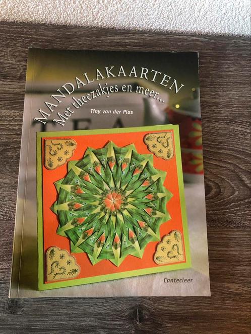 Kaarten maken theezakjes mandala’s hobby boek, Boeken, Hobby en Vrije tijd, Zo goed als nieuw, Ophalen of Verzenden