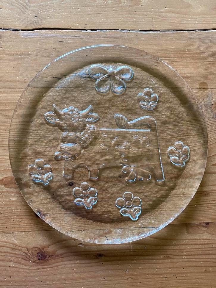 Hergiswil glazen serveerschaal Olma de Koe- Zwitserland, Huis en Inrichting, Keuken | Servies, Schaal of Schalen, Overige stijlen