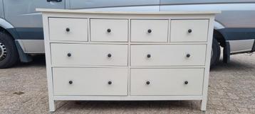 IKEA Hemnes ladekast/commode 8 lades beschikbaar voor biedingen
