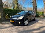 Opel Corsa 1.2 16V Nieuwe Apk Airco Cruise control, Auto's, Opel, Voorwielaandrijving, 450 kg, 1229 cc, Zwart