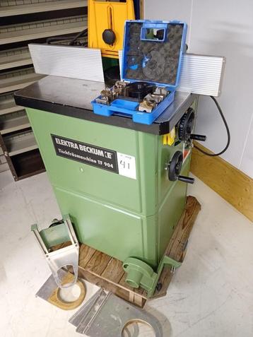 hekwerk ELEKTRA BECKUM Staande TF4 freesmachine 230volt beschikbaar voor biedingen