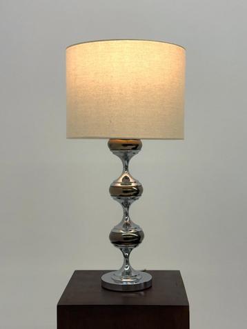 Space Age tafellamp met chromen sculpturale voet beschikbaar voor biedingen