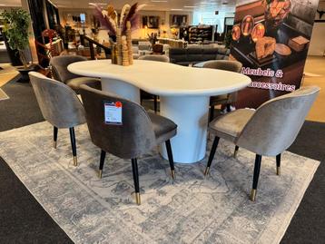 Eettafel Selli ovaal Modern 200cm wit met extra 50%Korting beschikbaar voor biedingen