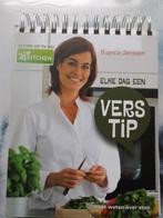 kookboek Elke dag Vers Bianca Janssen, Ophalen of Verzenden, Zo goed als nieuw