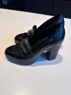 Sexy Zwarte Lakleren Hakken met zilveren gesp, Kleding | Dames, Schoenen, Ophalen of Verzenden, Zo goed als nieuw, Zwart, Schoenen met hoge hakken