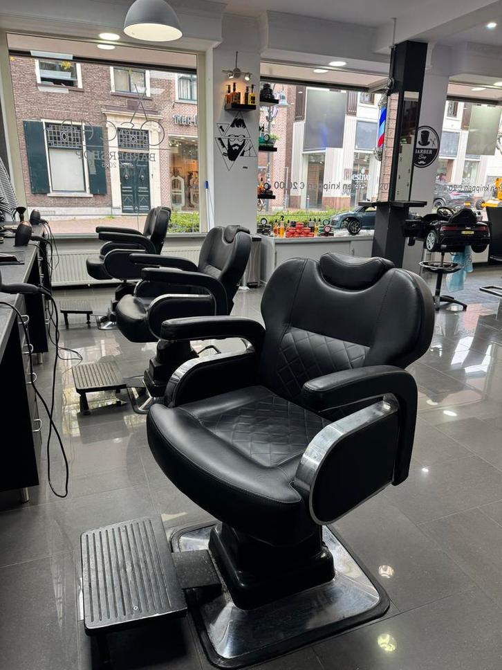 Barberstoel in goede staat, Zakelijke goederen, Kantoor en Winkelinrichting | Winkel en Inventaris, Ophalen of Verzenden