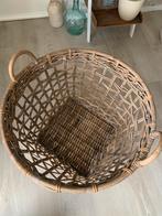 Rieten Mand - 68x58 cm - Goede Staat, Ophalen, Gebruikt, Mand, Riet