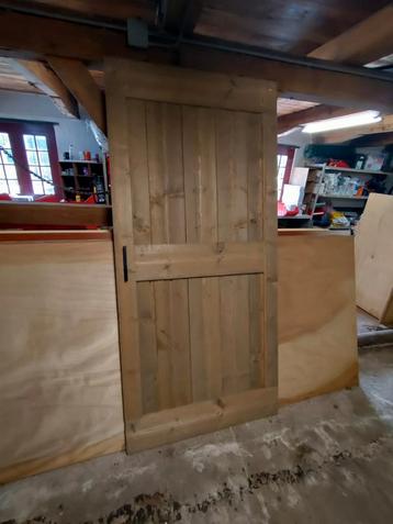 Houten Schuurdeur 218x102cm beschikbaar voor biedingen