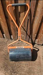 Te leen: Gras / Gazon roller, Ophalen of Verzenden