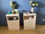 2 nachtkastjes, Huis en Inrichting, Slaapkamer | Nachtkastjes, Ophalen, Zo goed als nieuw, Minder dan 45 cm