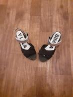 Y LOLA BIMBA sandalen. Maat 40 .  1x aangehad, Ophalen of Verzenden, Zo goed als nieuw, Sandalen of Muiltjes