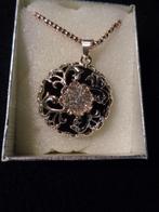 goudkl ketting met hanger in doos nr k 5346, Sieraden, Tassen en Uiterlijk, Kettingen, Nieuw, Ophalen of Verzenden, Goud, Overige materialen