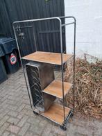 Leuke kast wijnrek industrieel, Ophalen, Gebruikt