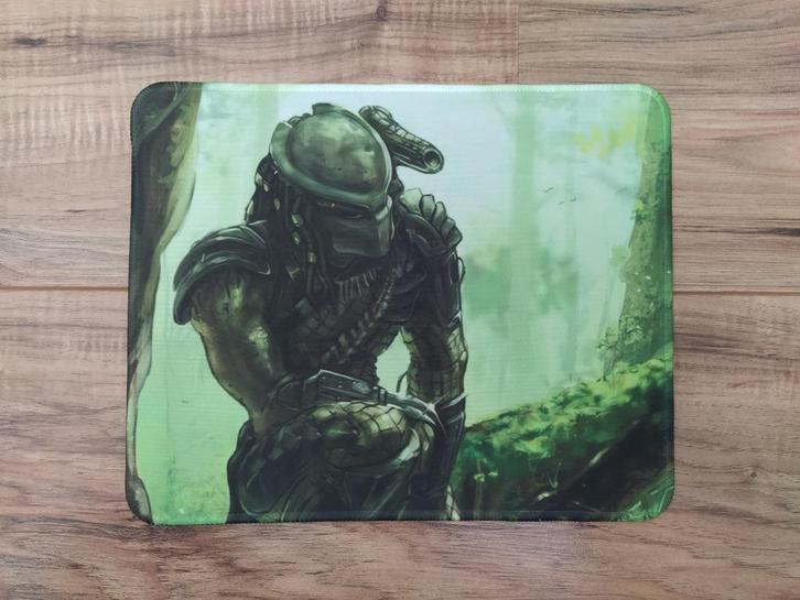 Predator Muismat Alien Retro Schwarzenegger Hunter Jungle, Computers en Software, Muismatten, Zo goed als nieuw, Verzenden