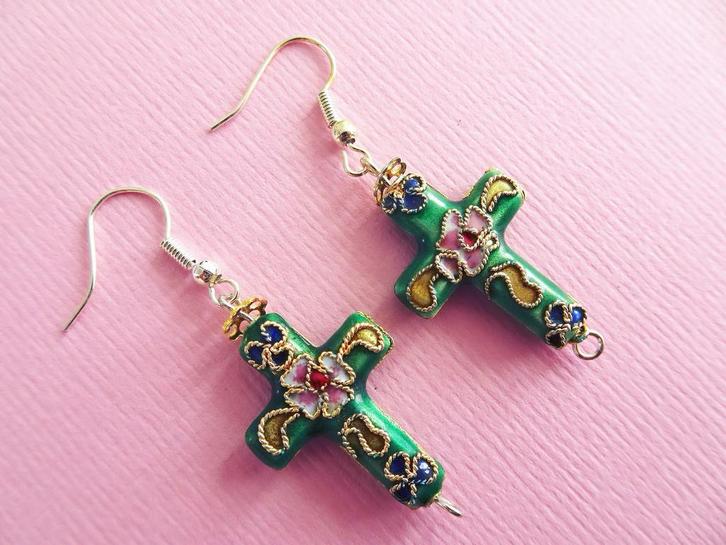 jwg Vintage 90s groen emaille kruis kruisje bloem oorbellen, Sieraden, Tassen en Uiterlijk, Antieke sieraden, Oorbellen, Overige materialen