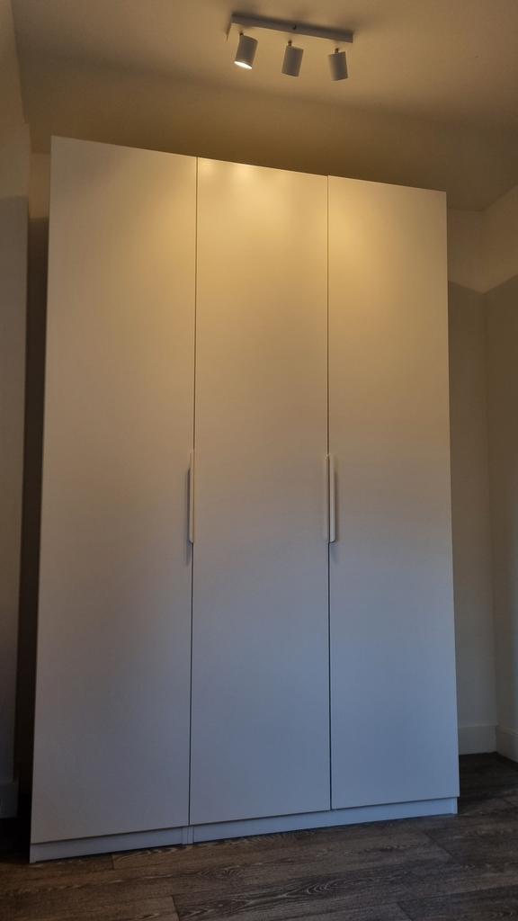 IKEA PAX kast wit, Huis en Inrichting, Kasten | Kledingkasten, Zo goed als nieuw, 200 cm of meer, 100 tot 150 cm, 50 tot 75 cm