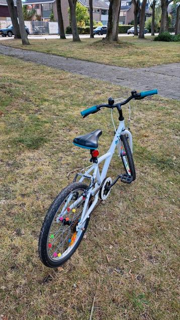 BETWIN Decathlon fiets 16 inch beschikbaar voor biedingen