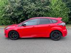 Ford Focus 1.5 Red Edition 5DR*Cruise*Airco*NAP*Lm velgen*Lu, Navigatiesysteem, 4 cilinders, 150 pk, Origineel Nederlands