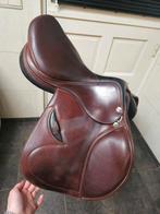 Mooi Erreplus CA 18 inch zadel te koop, Ophalen, Springen