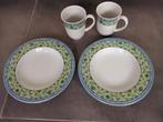 Wedgwood diepe borden en bekers, Huis en Inrichting, Keuken | Servies, Ophalen of Verzenden, Zo goed als nieuw, Bord(en), Wedgwood