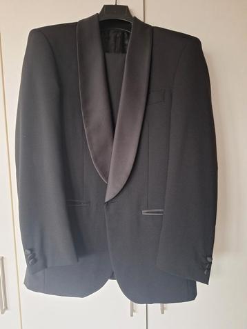 Smoking Jasje & Pantalon - LIV beschikbaar voor biedingen