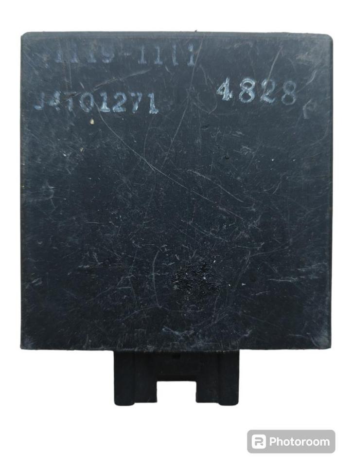 CDI ECU unit / Kawasaki GPZ900 / 1119-1111 J4TO1271, Motoren, Onderdelen | Kawasaki, Gebruikt, Ophalen of Verzenden