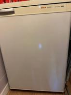 Bosch vriezer – zo goed als nieuw, Witgoed en Apparatuur, Vriezers en Diepvrieskisten, Ophalen, Zo goed als nieuw, Minder dan 60 cm