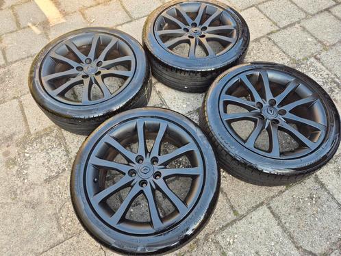 Matzwarte 18 Inch Velgen Renault Laguna met banden 5X114.3, Auto-onderdelen, Banden en Velgen, Banden en Velgen, Zomerbanden, 18 inch